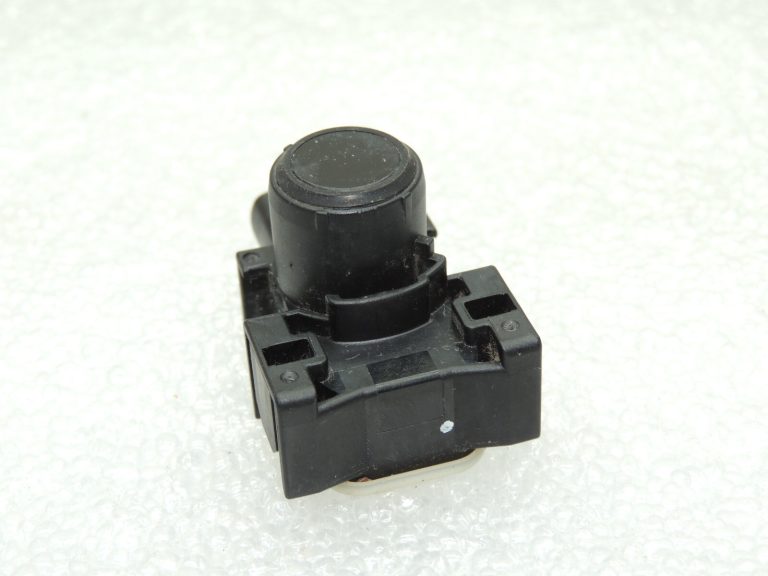 Mazda CX5 I Autostāvvietas sensors autostāvvietas palīgs PDC melns KD49-67-UC1