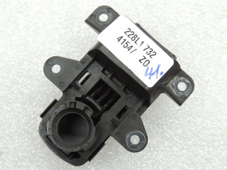 Mazda CX5 I Cimdu kastes rokturis KD45-64-030B KD4564030B02