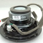 Chrysler Grand Voyager V zemfrekvences skaļrunis 5107087AE 05107087AE 05107087AE