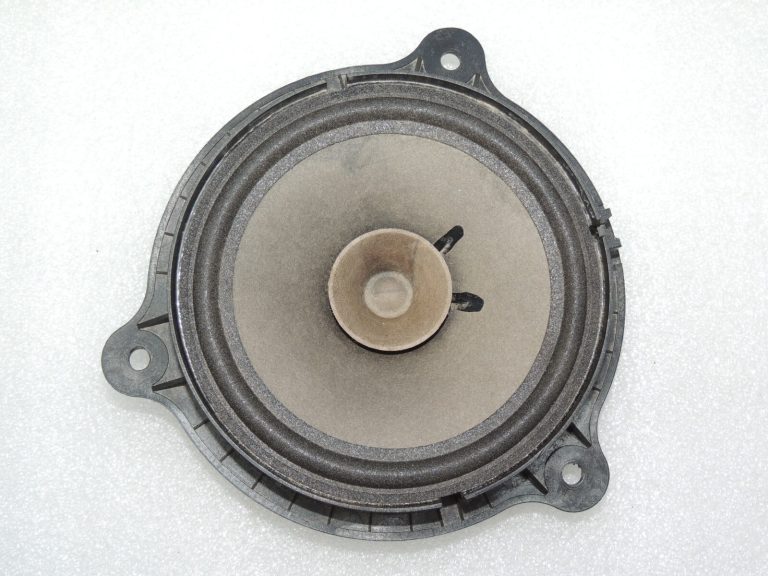 Nissan J11 J10 durvju skaļrunis priekšējais aizmugurējais labais kreisais 28156BR00A