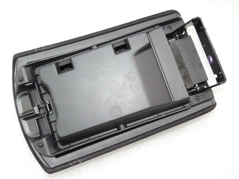 Nissan Qashqai J11 centrālais roku balsts tekstilmateriāls 969204EA0B 969204EA1B