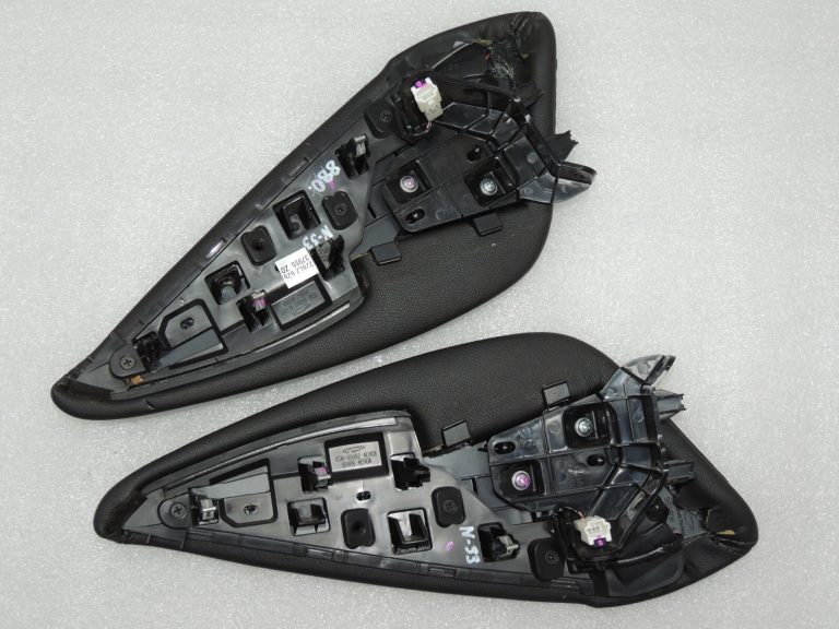 Nissan Qashqai J11 centrālās konsoles vāka komplekts priekšējais ar LED 969934EA0A
