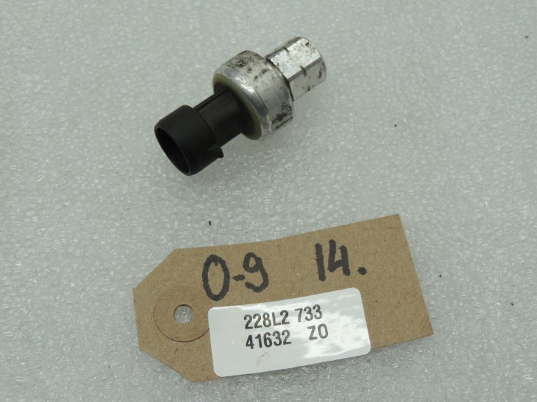OEM Opel gaisa kondicionēšanas spiediena slēdzis 13587668
