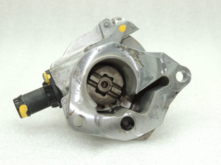 Renault Dacia Mercedes 1.5dci Vakuuma sūknis Vakuuma sūknis 146505272R