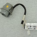 Toyota Avensis T27 interjera aizmugurējās gaismas kronšteins kreisais labais 8158505140
