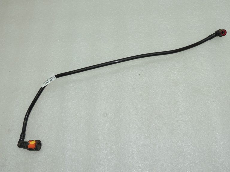 Toyota Avensis T27 degvielas padeves līnija 7720902090
