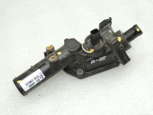 Renault Dacia Nissan Dzesēšanas šķidruma termostata korpuss 110602770R