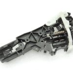Seat Cupra Leon KL8 ārējā roktura turētājs 5H0837886C