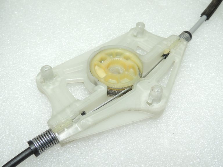 Seat Cupra Leon KL8 Logu regulators priekšējais labais bez motora 5FA837462B