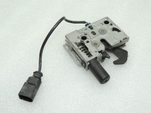 Seat Cupra Leon KL8 Dzinēja pārsega slēdzene Dzinēja pārsega slēdzene 4K0823509A