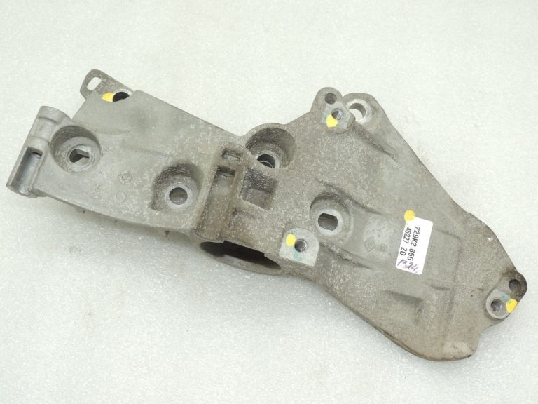 Renault Captur I J87 turētājs Altenators 8200695957
