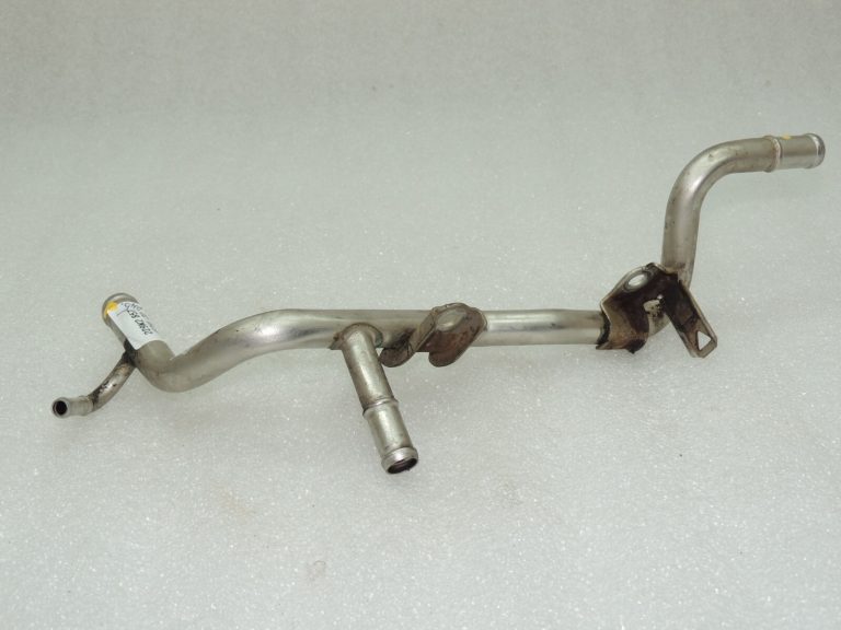 OEM Toyota Avesnis T27 ūdens dzesētāja caurule 1626837021