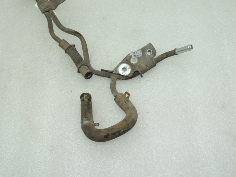 OEM Toyota Avensis T27 Vakuuma līnija 1736137020