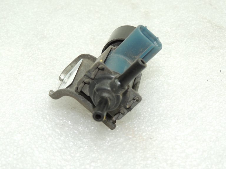 OEM Toyota Avensis T27 2ZRFAE Vakuuma solenoīda vārsts 9091012281