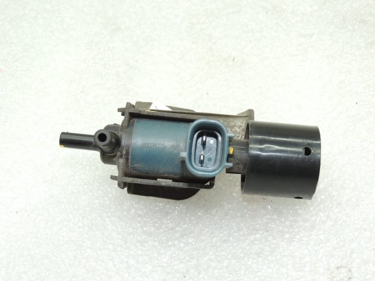 OEM Toyota Avensis T27 2ZRFAE Vakuuma solenoīda vārsts 9091012281