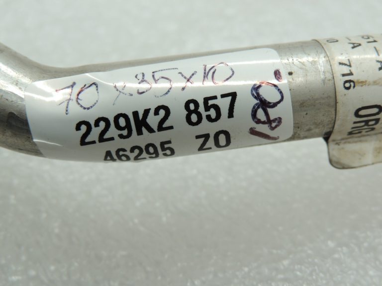 OEM Toyota Avensis T27 gaisa kondicionēšanas caurule 8870705070