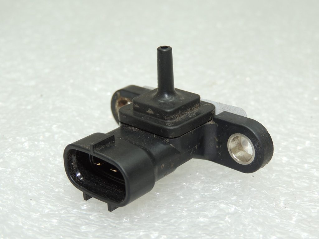 Genuine Toyota Avensis T27 1.8 MAP sensor Pressure sensor 8942126030