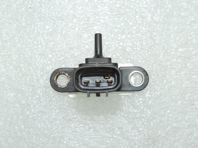 Oriģināls Toyota Avensis T27 1.8 MAP sensors Spiediena sensors 8942126030
