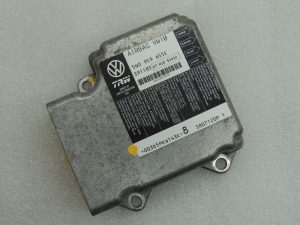 !! Nelaimes gadījumu dati !!! VW Tiguan 5N Gaisa spilvenu vadības bloks 5N0959655E 5N0959655G