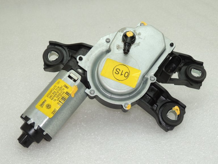 VW Tiguan 5N Aizmugurējā vējstikla tīrītāja motors 5N0955711A 5N0955711B