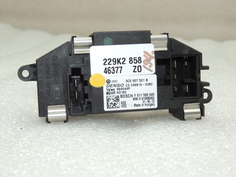 VW Tiguan 5N 2.0TDi ventilatora regulators 3C090907521G