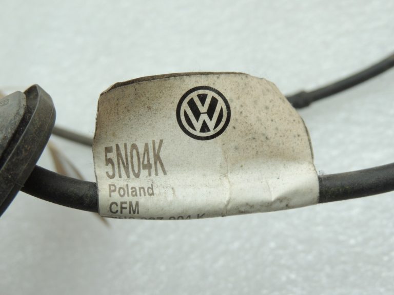 VW Tiguan 5N ABS vadu instalācija ātruma sensors aizmugurējais kreisais 5N0927904R