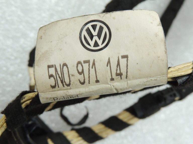 VW Tiguan 5N aizmugurējo durvju elektroinstalācijas instalācija 5N0971147