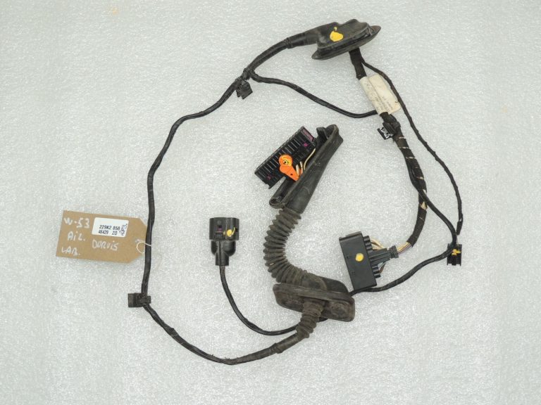 VW Tiguan 5N Aizmugurējā labā durvju instalācija 5N0971693A