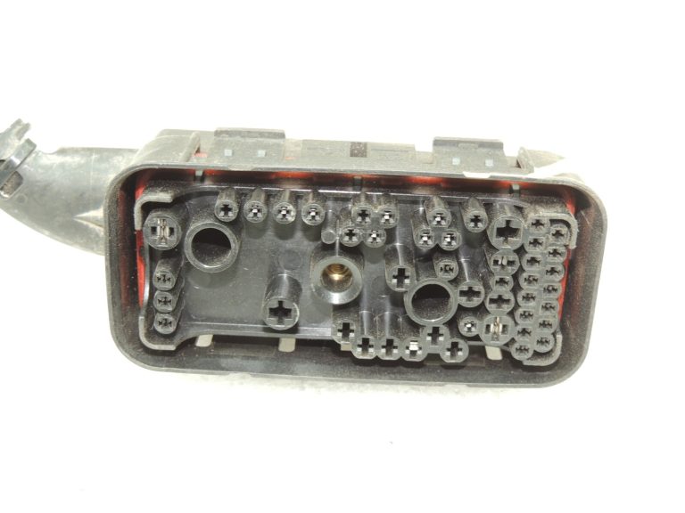 Opel Zafira B 1.7CDTi Z17DTJ Dzinēja elektroinstalācija 55559551