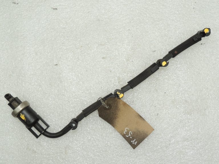 OEM VW Audi Audi Seat Skoda degvielas padeves līnija 03L130235K