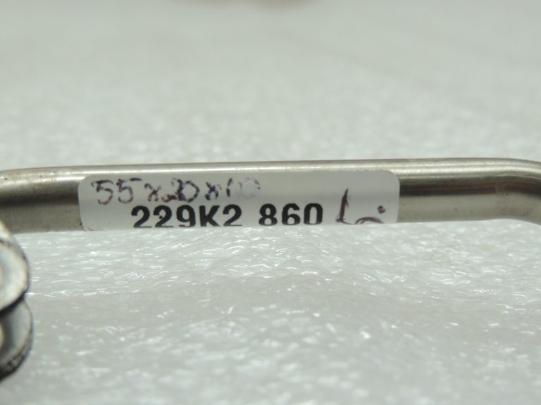 VW Audi Audi Seat Skoda 2.0TDi eļļas padeves līnija turbokompresors 03L145771B
