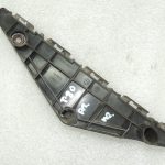 Toyota Avensis T27 Priekšējais kreisais bampera kronšteins 5253605040
