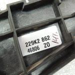 Toyota Avensis T27 Priekšējais kreisais bampera kronšteins 5253605040