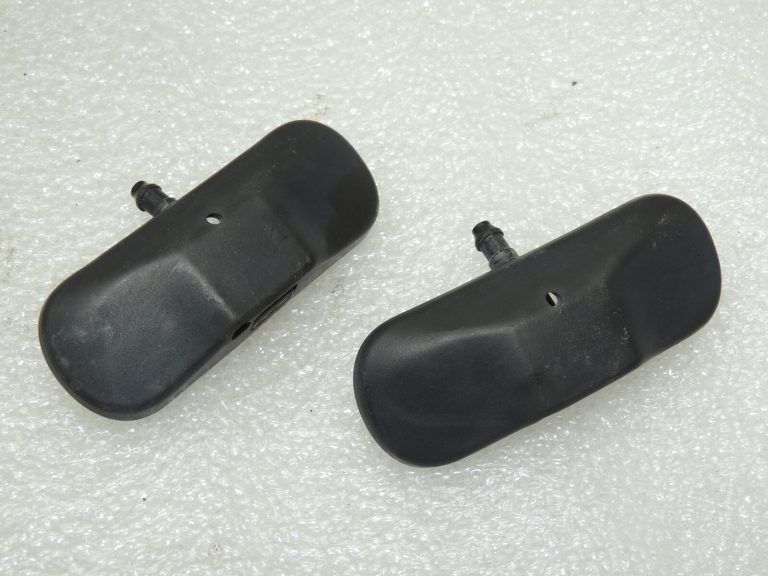 VW Tiguan 5N Smidzinātāja sprauslu komplekts 5M0955985C