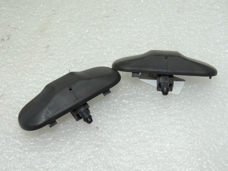 VW Tiguan 5N Smidzinātāja sprauslu komplekts 5M0955985C