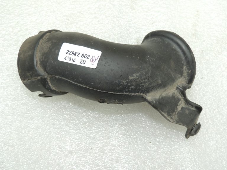 Toyota Avensis T27 gaisa ieplūdes caurule 1775137020