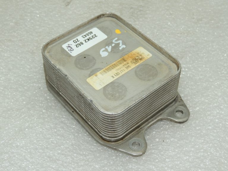 OEM VW Audi Audi Seat Skoda 1.5TSi eļļas dzesētājs Eļļas dzesētājs 04E117021K