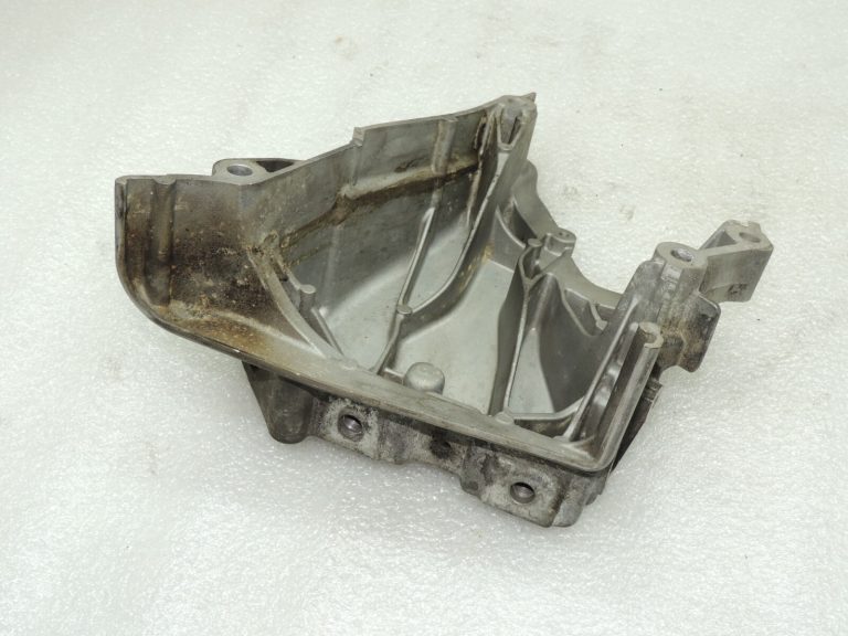 VW Audi Audi Seat Skoda 1.5TSi motora kronšteins Dzinēja kronšteins 05E199275