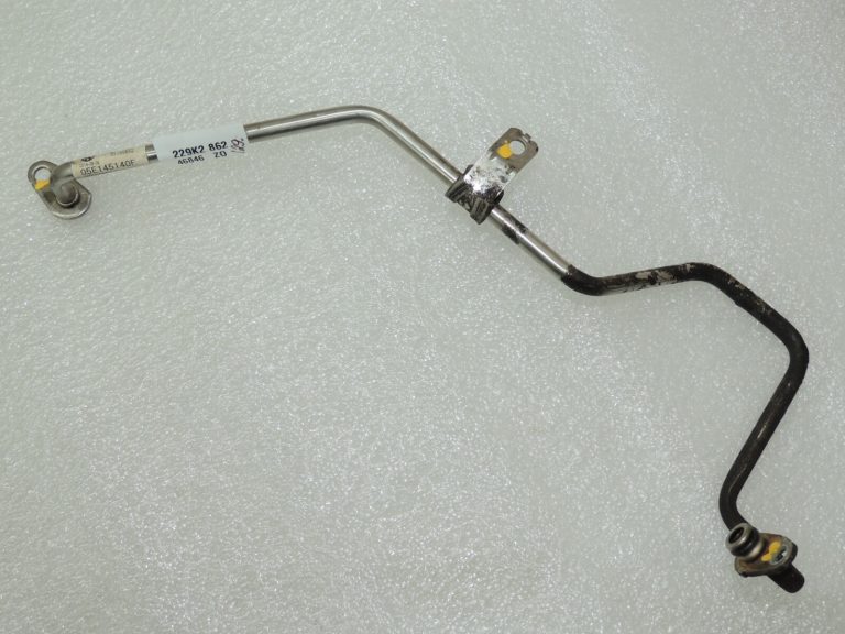 VW Audi Audi Seat Skoda 1.5TSi Turbo eļļas caurule 05E145140J
