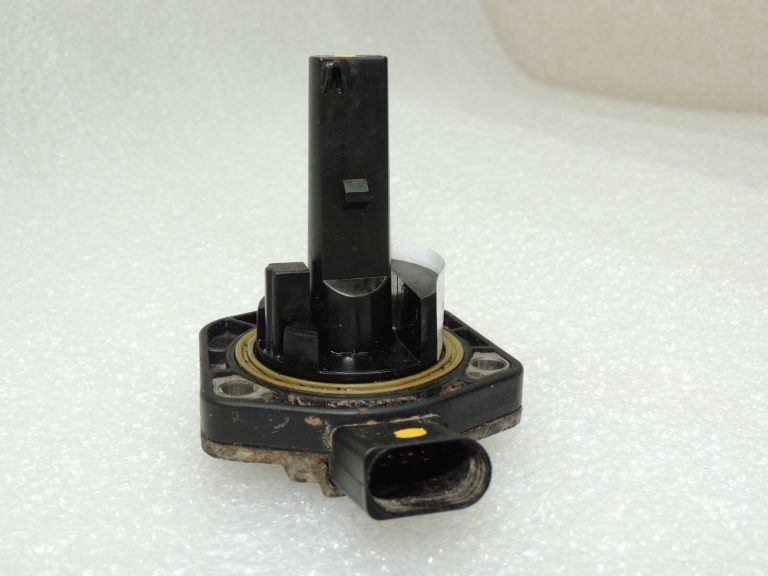 OEM VW VW Audi Seat Skoda 2.0TDi eļļas līmeņa devējs Dzinēja eļļas līmeņa devējs 1J0907660F