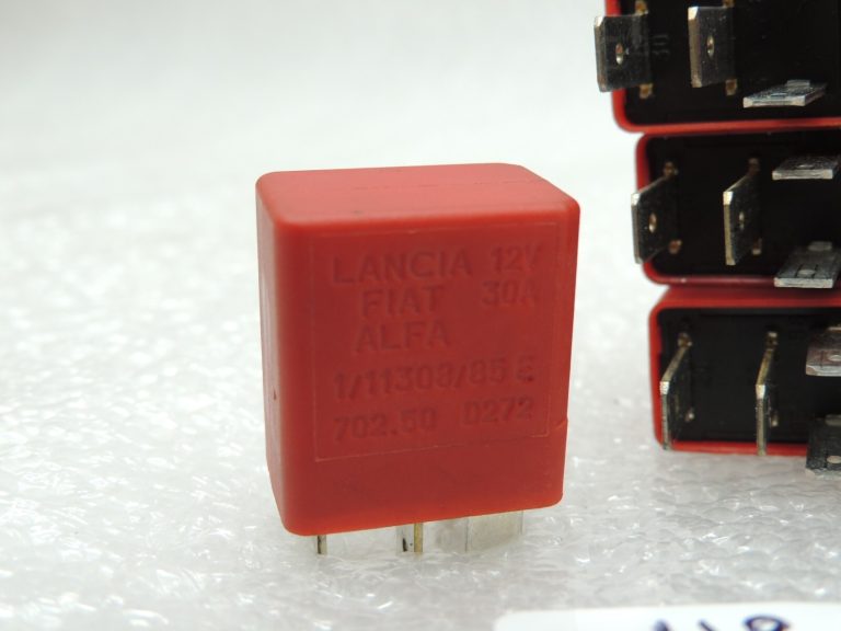 Lancia Fiat Alfa x7 Releja 11130885E