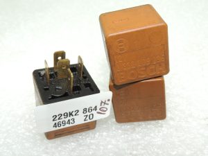 OPEL x3 releji 90491314 0332209136