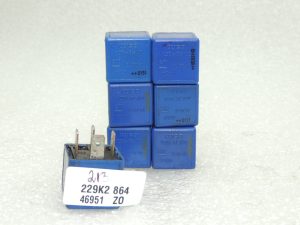 Opel aizmugurējā loga apsildes relejs x7 24432614