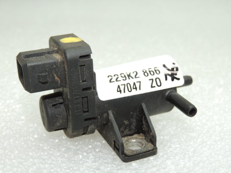 Dacia Renault Nissan Vakuuma vārsts Solenoīda vārsts 8200762162