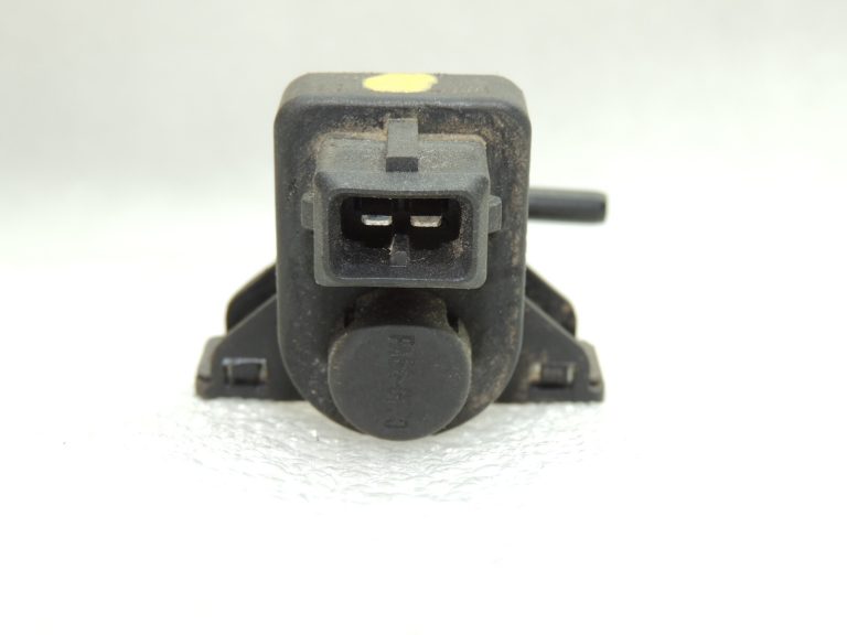 Dacia Renault Nissan Vakuuma vārsts Solenoīda vārsts 8200762162