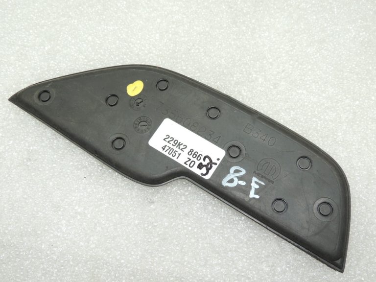 Jeep Renegade centrālās konsoles paklājiņš 735623081