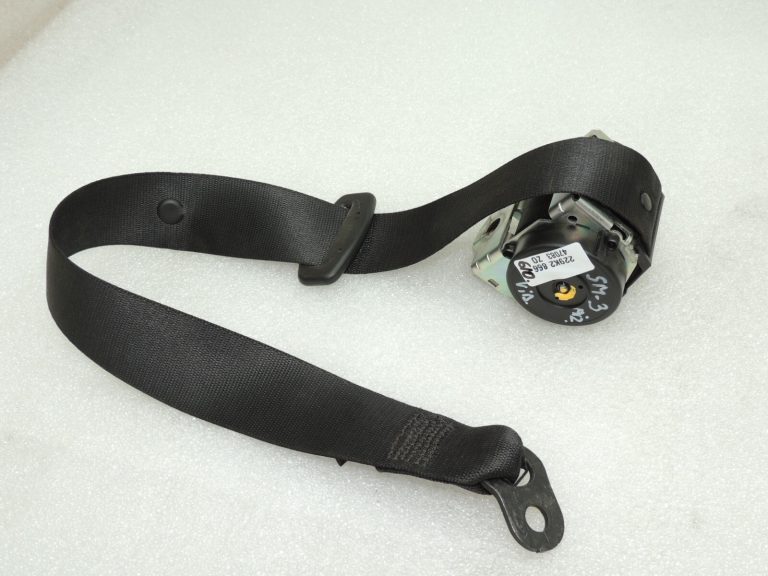 Smart ForFour W454 Aizmugurējā centrālā drošības josta A4548600185