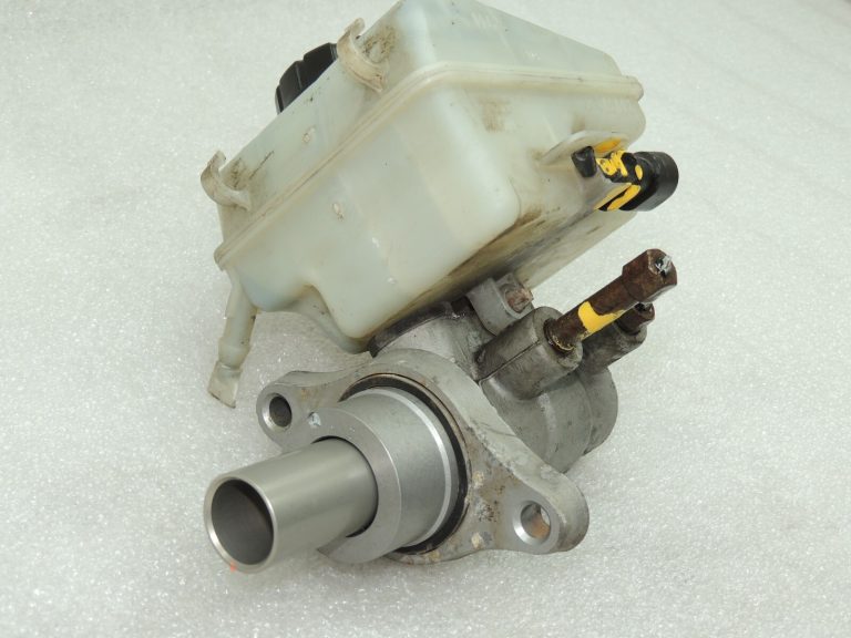 Oriģinālais Opel Zafira B galvenais bremžu cilindrs 93182979 93179179