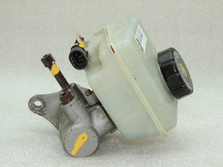 Oriģinālais Opel Zafira B galvenais bremžu cilindrs 93182979 93179179
