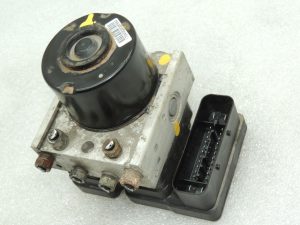 Oriģinālais Opel Zafira B 1.8i ABS sūknis 93191453, 13246534